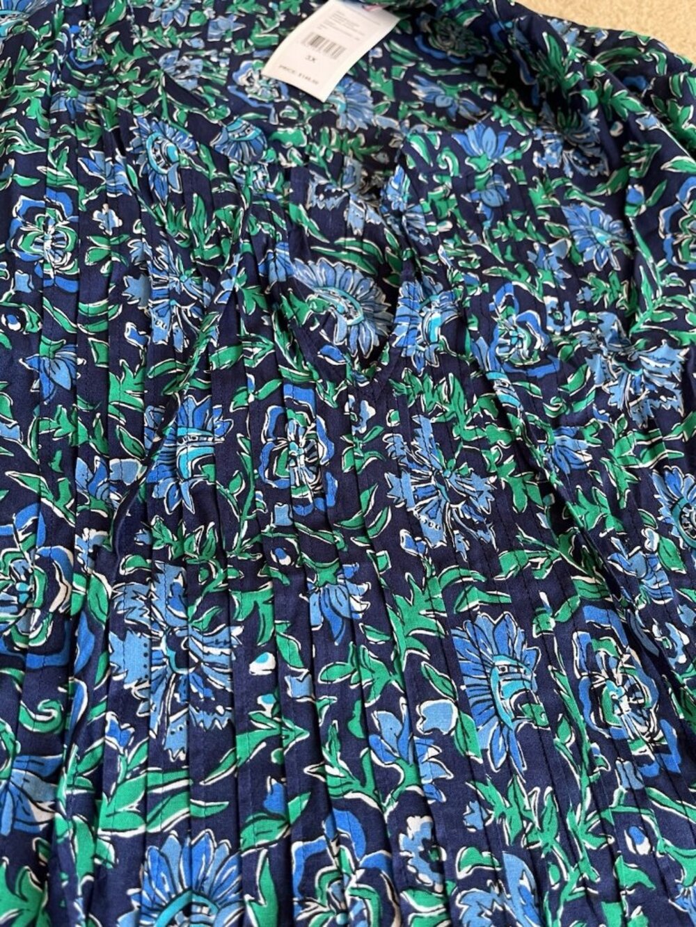 Vineyard Vines Floral Pleated Top Blue Green 3X NWT Boho - Picture 10 of 16